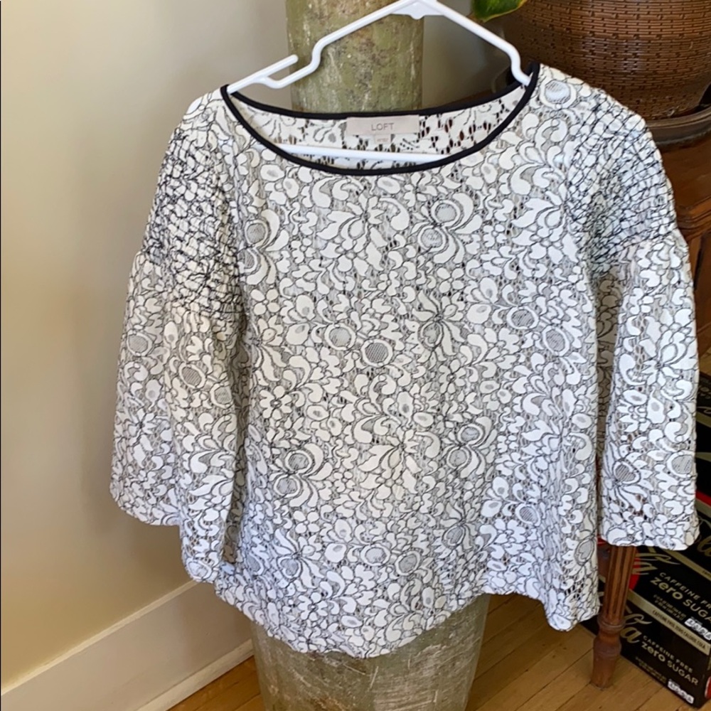 Detailed blouse